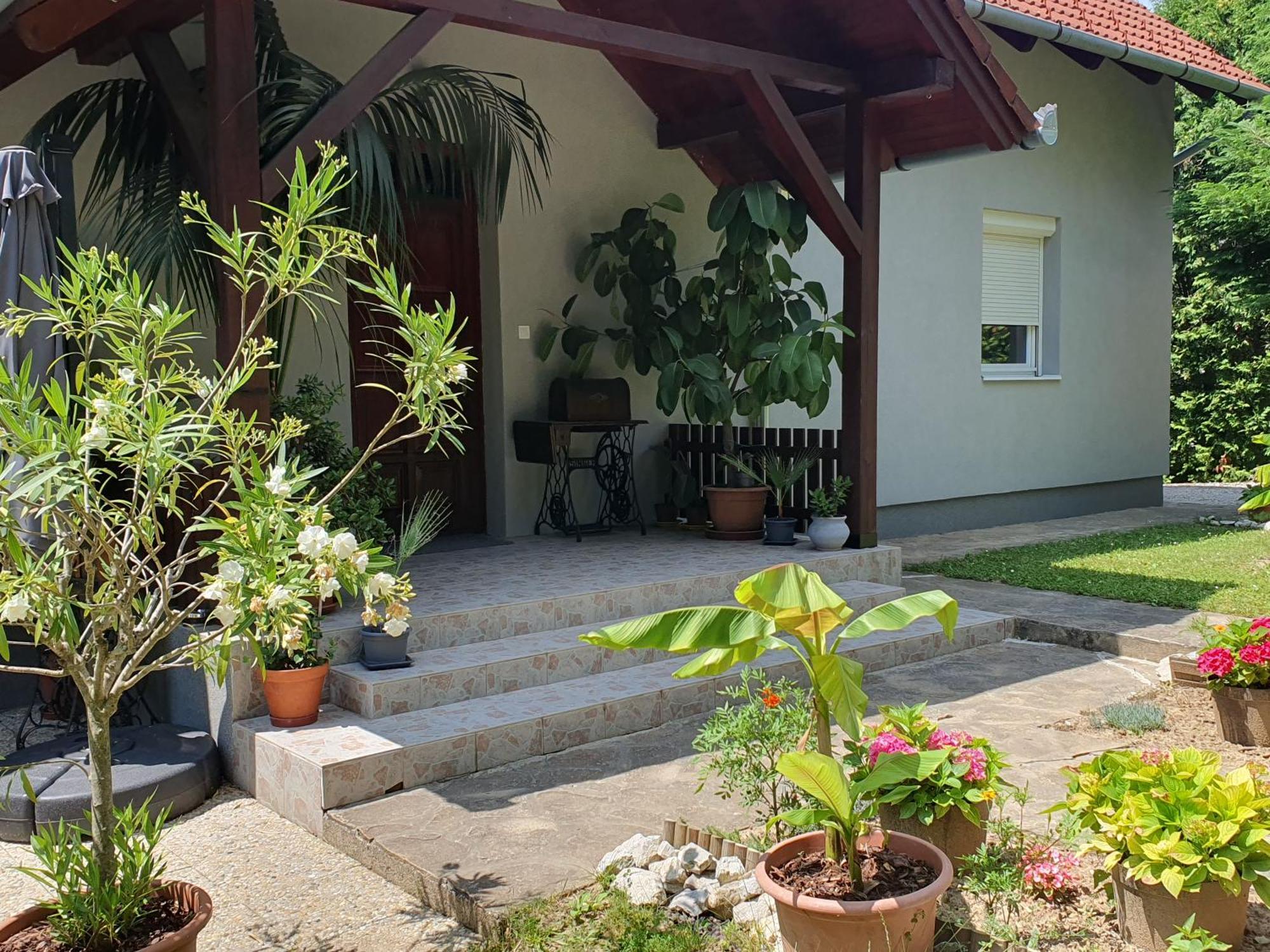 Fehér Rózsa Apartman Cserszegtomaj Extérieur photo