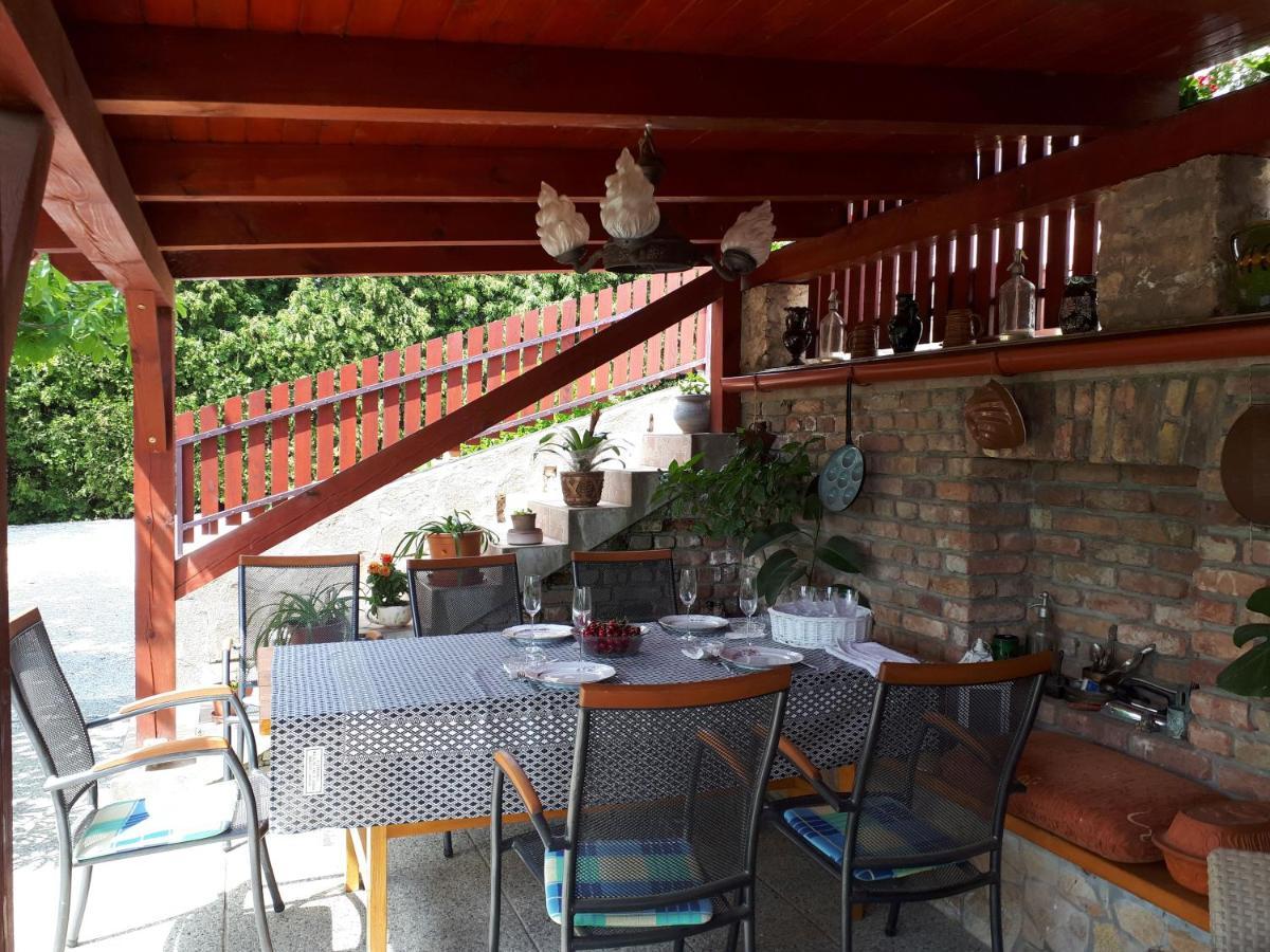 Fehér Rózsa Apartman Cserszegtomaj Extérieur photo